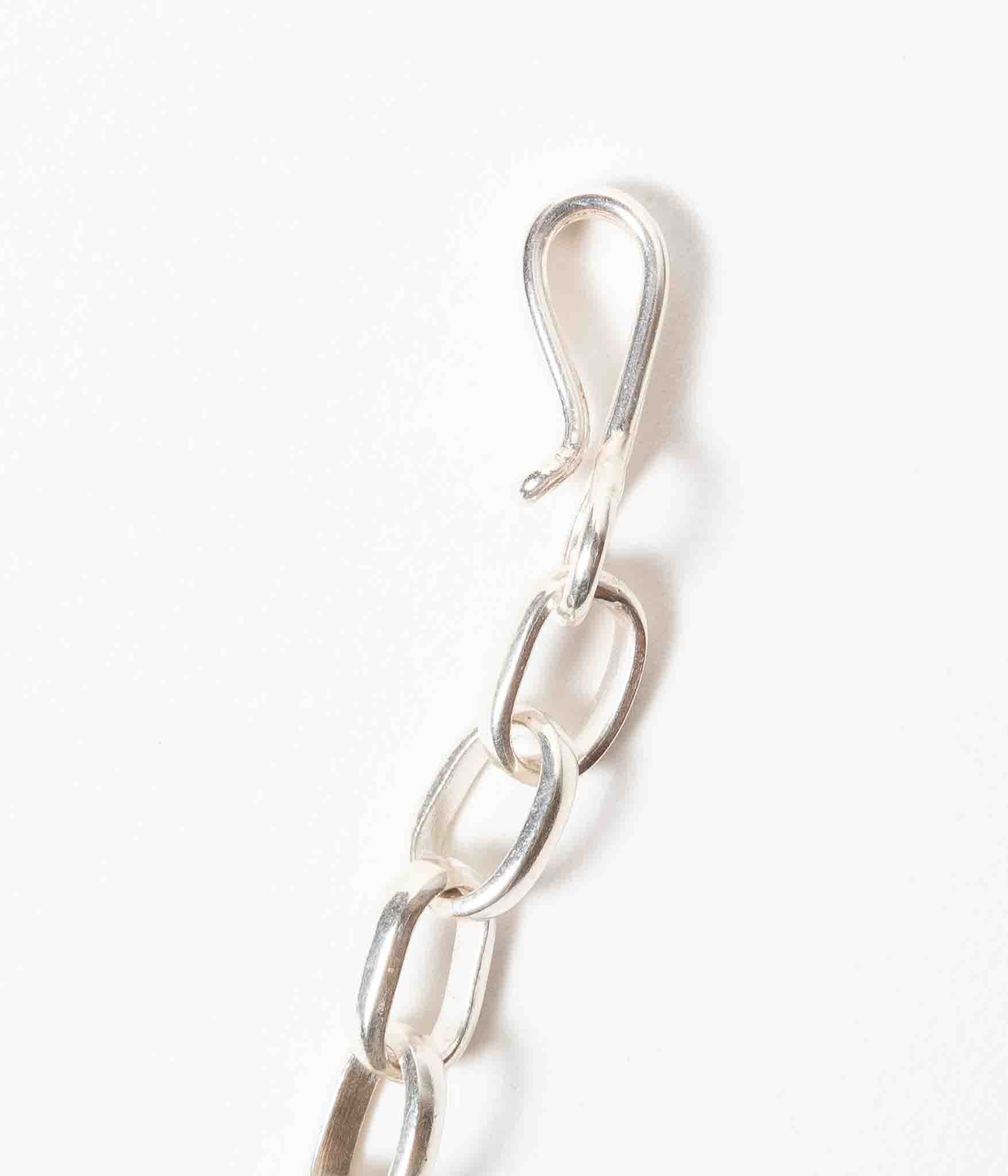 Light Loop Chain ERICKA NICOLAS BEGAY