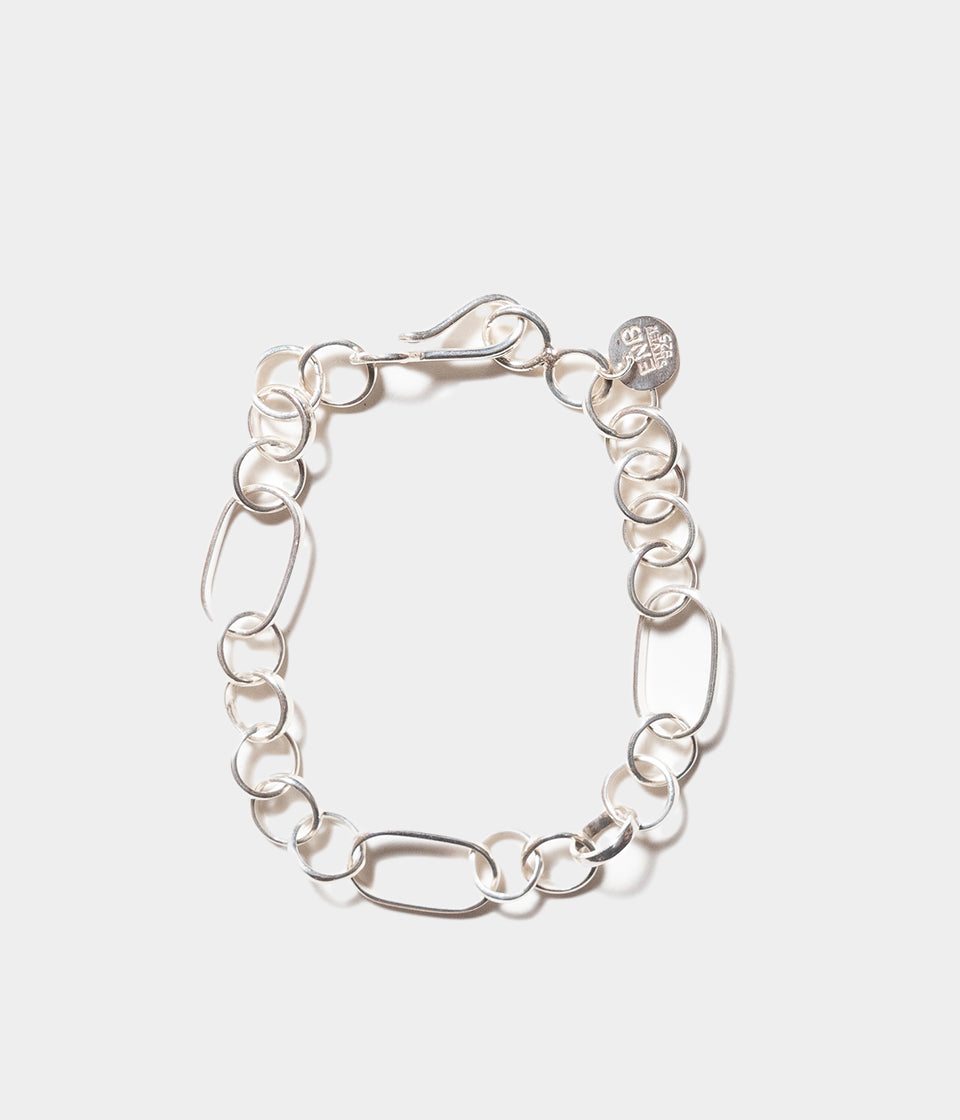 ERICKA NICOLAS BEGAY – NƏW LIGHT